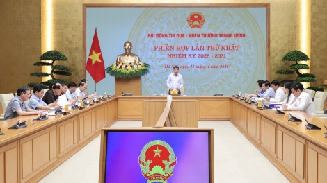 Ngế pro xiâm hnê ngăn tơnêi têa: Hnê mơhno mơhnhôk tơ’noăng thế rơtế ƀă Tơdroăng pêi pro dêi tơrêm khu xiâm, kơvâ cheăng, kong pơlê