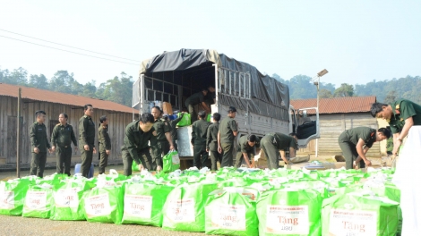 Tam pà bal bơta kờñ gơboh mờ làng bol Càr Sekong, lơgar Lào di Dơ̆ sa tềp bơhiàn Bunpimay