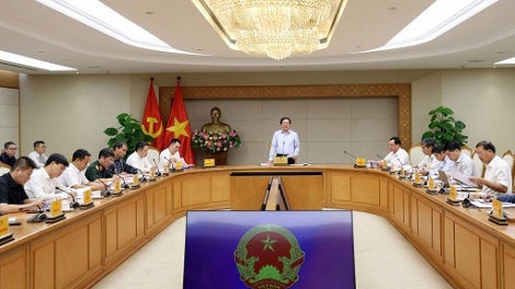 Ndăn mbơh ƀư ăp bôk nău kan rƀŏng tĭng lam dak 