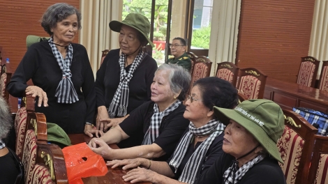 ‘Măng mă blŭng đơ̆ng rŏng hloh 50 sơnăm, 92 drŏ kăn găh khŭl kơnong tơ̆ groi teh Thủ Dầu Một vang akŏm