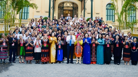 Tơlơi pơhing phrâo - Hrơi sa, lơ 20-4-2026