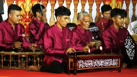 XƠƠNG RAU TR’COỌ XA NUL - C’KIR CHR’NĂP ÂNG ĐHANUÔR KHMER