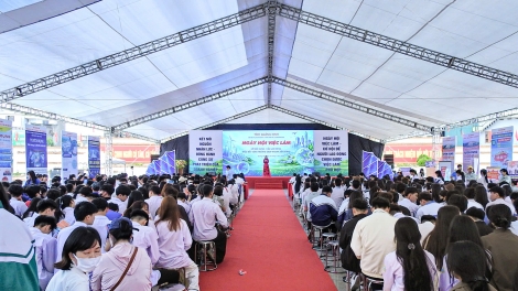 QUẢNG NINH: MÌ LAI TÀNG PANG HƯA SLE CẦN HẾT CÔNG HÒI MÀ ĐIN TỈ