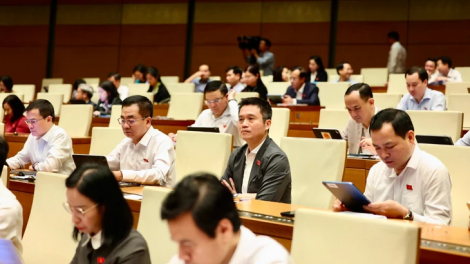 QUOC HOI BREI PANUAC KA BRUK PADANG BAN RAYA DONG NAI DAOK DALAM TRUNG UONG