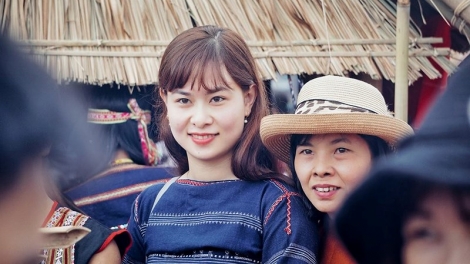 Cô nàng xinh đẹp