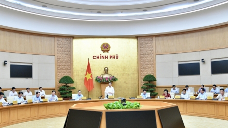 Thủ tướng Lê Minh Hưng ƀư tơm nar rƀŭn Rnâng kan Chính phủ ndrel Rnâng kan Đảng uỷ Chính phủ