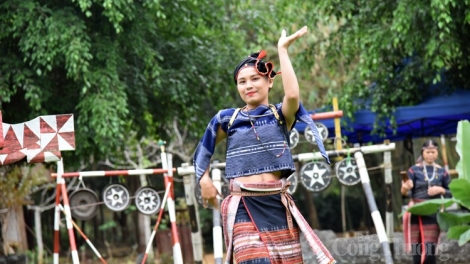 Dăh kiơ̆ Kĕch mang