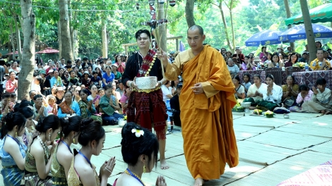 Črăn hơdră "Gru hiam amăng tơlơi hơdip"