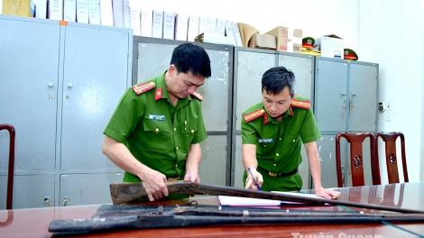 THẮN MAI MỪA DỦNG BẠI THÌNH CÚA SLIỂM, CÚA NGẢI MẨY THÉC