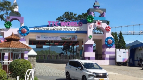 Jơnau tàm pơn jăt rài kis Tây Nguyên