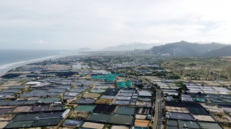 Khánh Hòa pơtrut tañ pơhrui glăi lŏn mơnai pioh man pơdong sang măi apui lơtrik ayuh