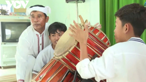 DOM URANG KHIK BINGUK YAVA ILAMO DI LAM DONG