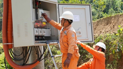 QUẢNG NGÃI BHRỢ TÊNG XANG ĐƠƠNG ÂNG ĐIỆN LƯỚI K’TIÊC K’RUUNG CHÔ OOY ZR’LỤ ĐHA NUÔR ĂT LA LAY