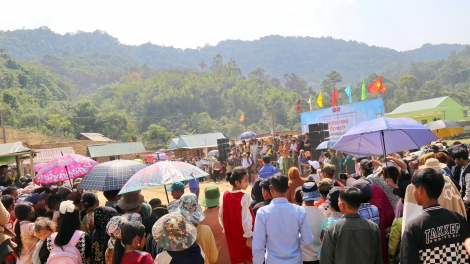 Têt Bunpimay tơguăt đon bơnôh tơring sơlam Việt – Lào