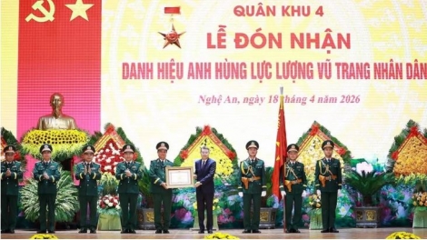 Khua  knŭk kna Lê Minh Hưng nao hlăm Knăm tŭ mă anăn knăl pô jhŏng ktang lĭng kahan yang ƀuôn mơ̆ng Êpul kahan krĭng 4 