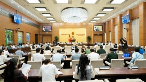 Jơnum lok sa Jơnum min apăn bruă phun pơ ala mơnuih ƀôn sang dêh čar sem lăng boh yom phun pơprong