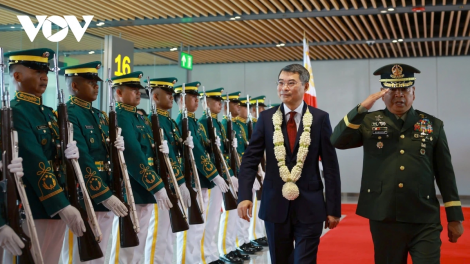 Pôa Lê Minh Hưng, Ngế pro xiâm hnê ngăn tơnêi têa troh a Philippines veăng Hôp mâu Kăn xiâm ASEAN rôh má 48   