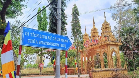 LABIK BHONG MERAIH “PATAU TAIH APUI” DI TAPEN NEGAR PEI MERAONG