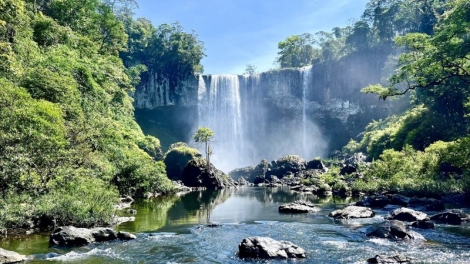 Xuăn dêh kông rơng