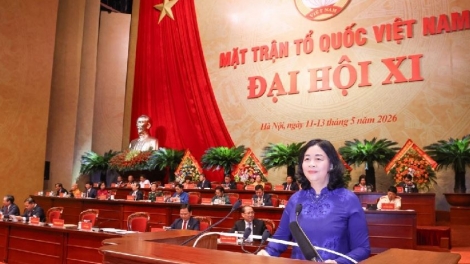 Jâ Bùi Thị Minh Hoài pơtối châ rah xo pro Kăn hnê ngăn Vi ƀan xiâm Măt trâ̆n tơnêi têa Việt Nam hneăng ki nếo