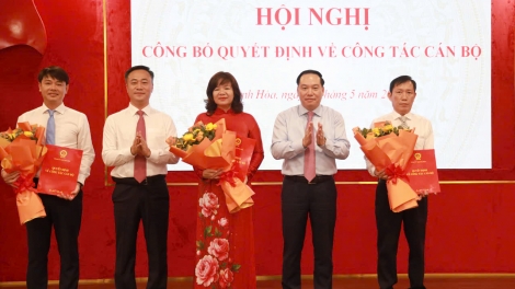 Tơbleăng mâu hlá mơ-éa pơkâ ‘na tơdroăng cheăng kăn ƀô̆