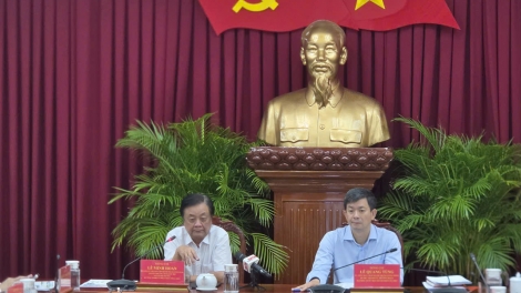 ពត៌មាន​ម៉ោង៦