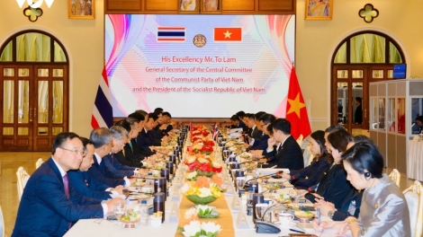 Pôa Tô Lâm, Kăn xiâm pơkuâ hnê ngăn Đảng, Kăn xiâm hnê ngăn tơnêi têa ƀă Ngế pro xiâm hnê ngăn kong têa Siam hôp tơpui tơno