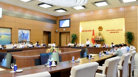 Kruanh Quốc hội Trần Thanh Mẫn ƀư tơm rơh hop tâl 2, Uỷ ban thường vụ Quốc hội khoá 16