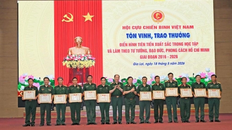 Mâu lêng hneăng hdrối tung lâp tơnêi têa tơbleăng tơdroăng hriâm ƀă pêi pro tiô Pôa  