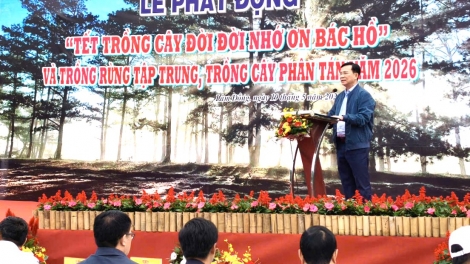 Càr Lâm Đồng lam lơh “Satềp tam chi rài rài kah ưn ngài Wa Hồ”