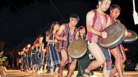 Jơi kòn drum