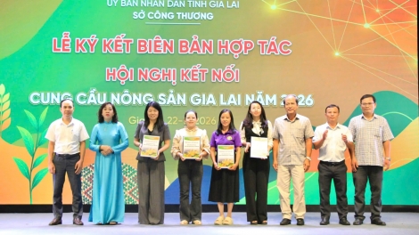 Gia Lai pơtrŭt tơgoăt hơdai tơmam đơ̆ng choh jang sa hăm tơdrong tĕch le ‘nao