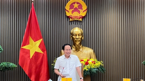 Phó Thủ tướng Lê Tiến Châu pơgơ̆r hop akŏm găh tơplih ‘nao tơdrong jang roi tơbăt, pơtho tơƀôh khôi luơ̆t
