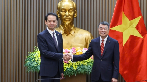 Pôa Lê Minh Hưng, Ngế pro xiâm hnê ngăn tơnêi têa tơdah Kăn teăng mâ kong têa Sinuâ a Việt Nam