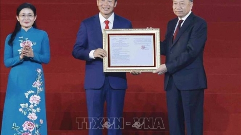 TONG BI THU, PO NEGAR TO LAM HU MBAOK DI HAREI PADANG BAN RAYA DONG NAI