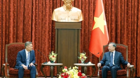Khua git gai Ping gah, Khua mir sir ơi Tô Lâm tŭ jum Khua ding jum tơhan sơlup dêh čar Mi