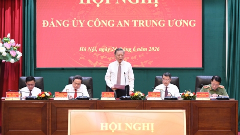 ពត៌មាន ម៉ោង ១៥