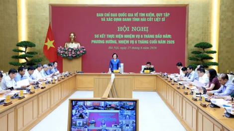 Mò Phạm Thị Thanh Trà - Phó Thủ tướng Chính phủ sồr lơh broă lơh lòt jòi, rờ tơrgùm mờ đal git mat ƀồc ntìng cau ling chơt màng