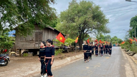URANG NGAK NONG DAK LAK NGAK GHEIH MBON PALEI MENG DOM BRUK SIT