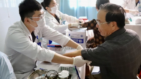 Tơdroăng pơkâ kơxô̆ 72 rĕng châ pêi pro tung rêh kâ ối kuăn pơlê Tây Nguyên