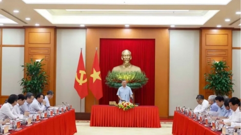 Pôa Tô Lâm, Kăn xiâm pơkuâ hnê ngăn Đảng, Kăn xiâm hnê ngăn tơnêi têa pêi cheăng ƀă Khu ngăn ‘na tơveăng gum, troăng hơlâ Tíu xiâm