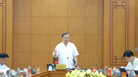 Khua gĭt gai Đảng Tô Lâm: Mnuih ƀuôn sang jing phŭn, mkŏ mjing Đảng doh mngač, kjăp ktang kluôm dhuôm 
