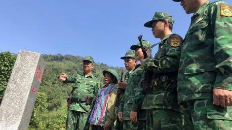 BHRỢ T’VAIH BAN XAY MOON LÂNG TỔ K’ĐHƠỢNG LÊY CA NOONG K’TIẾC, T’NIL K’TIẾC K’RUUNG