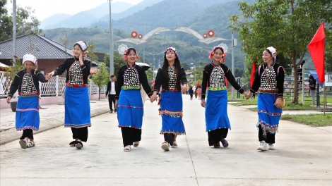 Dân tộc Si La