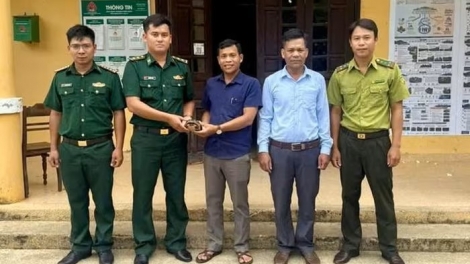 BƠƠN LÊY A ĐHĂH DZĂM CHR’NĂP PR’HĂT, ĐHA NUÔR HUẾ PAY ĐOỌNG OOY BỘ ĐỘI BIÊN PHÒNG