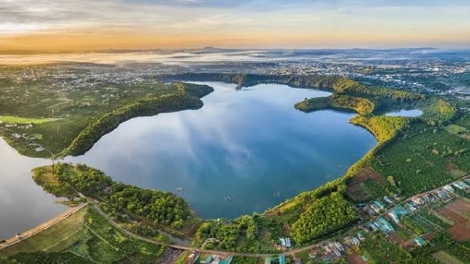 Đôi mắt Pleiku
