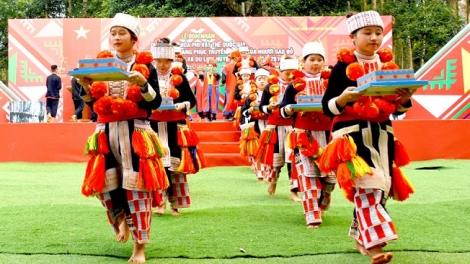 Lầy tzình thzáng ca páo dung chủ nhật hoi 7/6/2026 