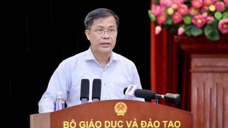 8 GIỜ T’NGAY 1/7 XAY TRUIH THI TỐT NGHIỆP THPT 2026