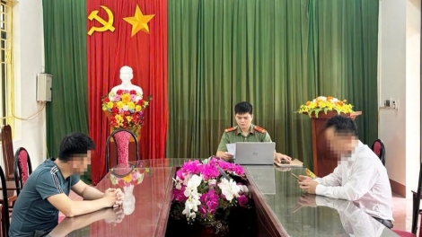 THẮN FẠT PỬA AU BẠI TIN LÓA, TIN NẮM MÌ CHĂN KHỬN MẠNG