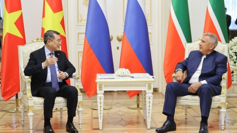 Khua knŭk kna Lê Minh Hưng bi tuôm hŏng pô djă akŏ ala čar Tatarstan 